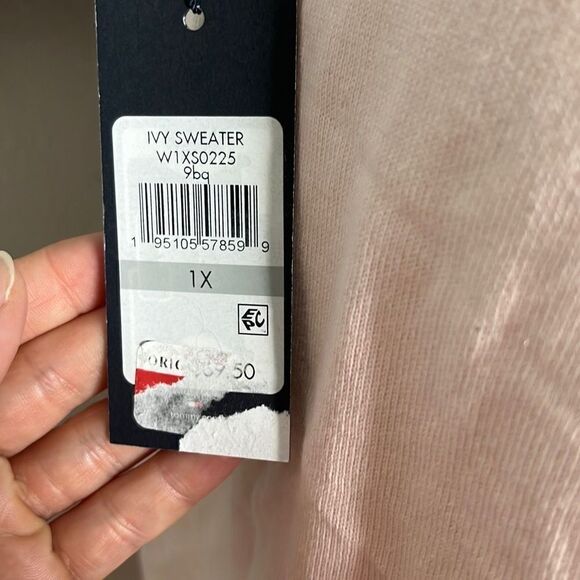 Tommy Hilfiger Womens Knitted Ivy Sweater Heart Patch V-Neck Pink Size 1X NWT - Picture 7 of 10